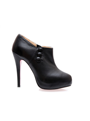 Ann Ankle Boot