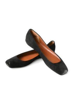 Hana Flat, Charcoal